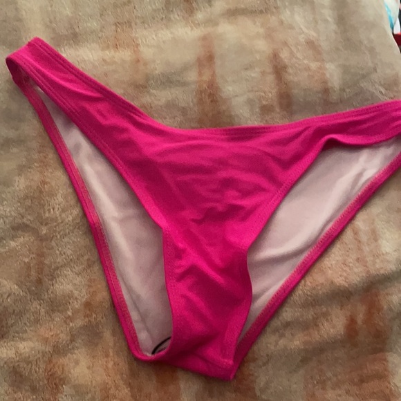 Zaful and Romwe bottoms that came with swim tops I bought. - Picture 2 of 7